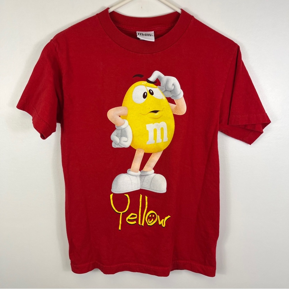 M&M Candy Snack Tee Promo Tshirt Red Adult Small Yellow M&M 2011